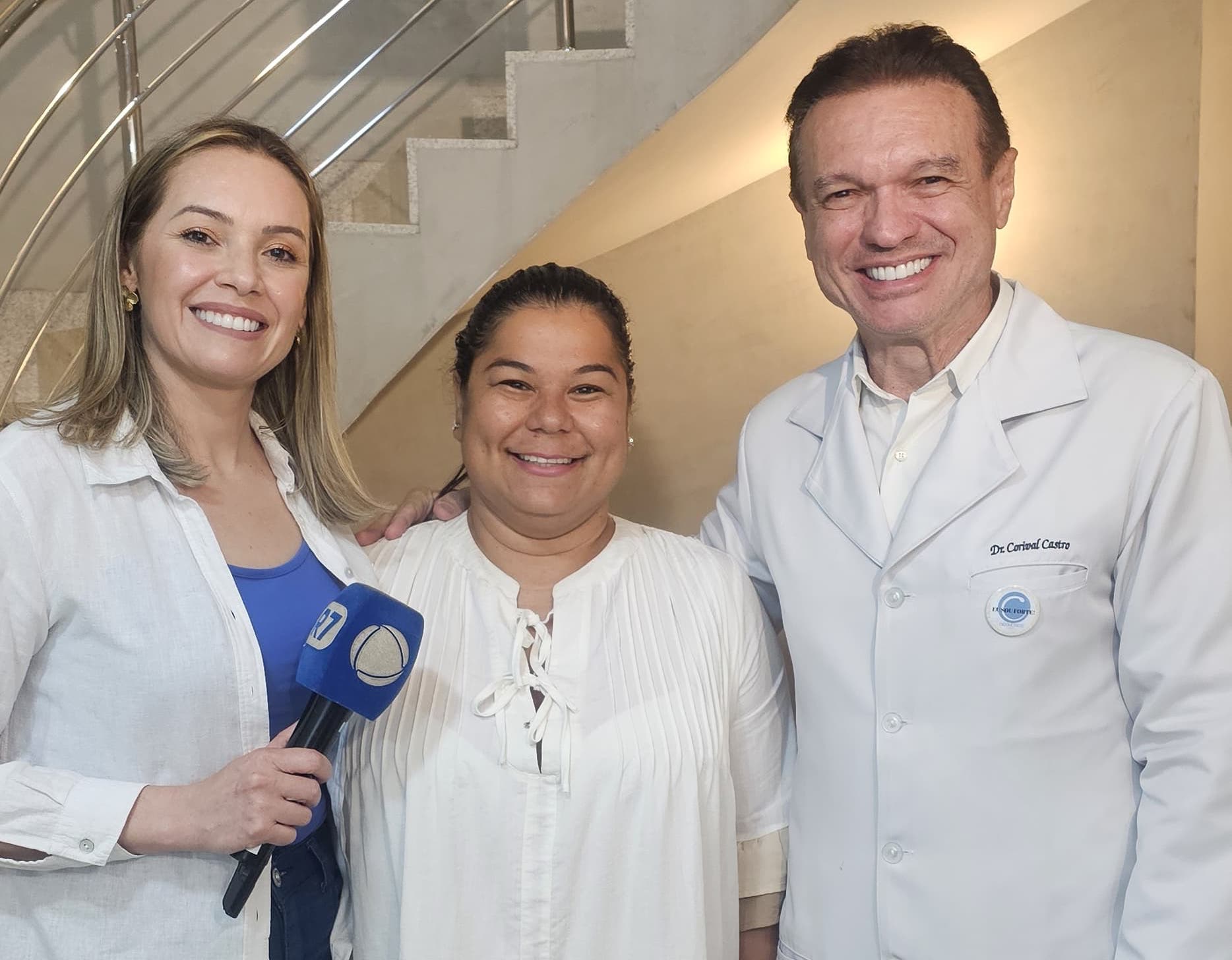 Entrevista para a Rede Record falando sobre a endometriose e contando um pouco da história da nossa querida paciente Astrid.